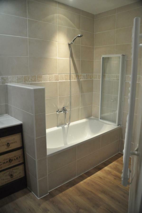 Loustalneou Bed and Breakfast Saint-Pierre-de-Clairac Buitenkant foto