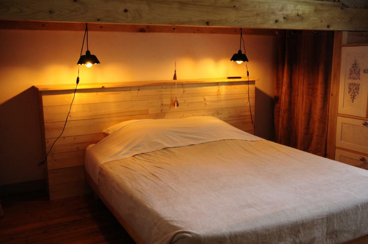 Loustalneou Bed and Breakfast Saint-Pierre-de-Clairac Buitenkant foto