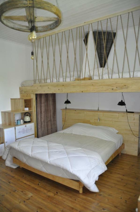 Loustalneou Bed and Breakfast Saint-Pierre-de-Clairac Buitenkant foto
